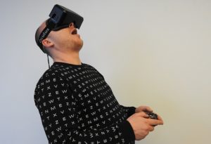 VR Brille Test Person
